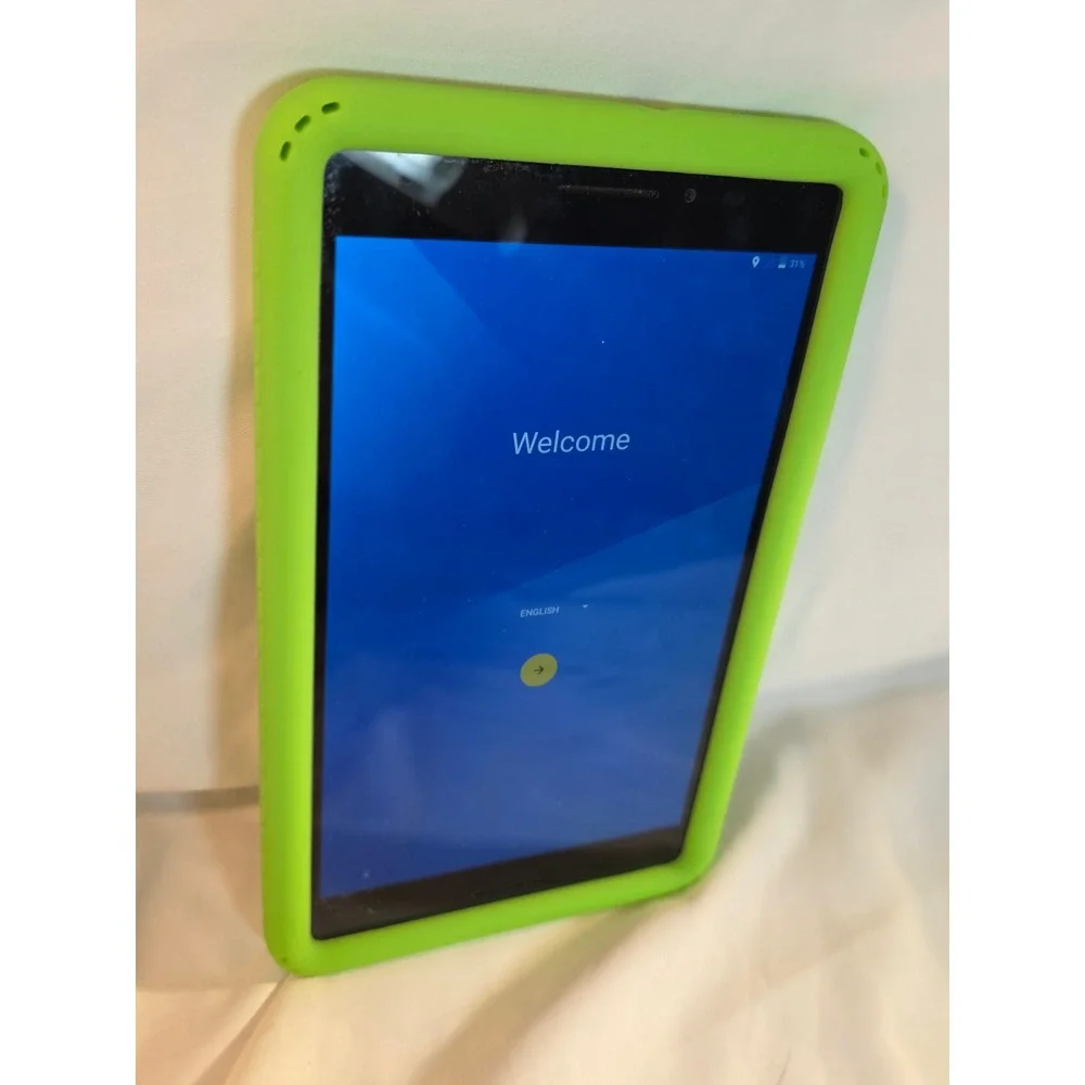 ZTE Trek 2 HD K88 8 inch Tablet AT&T 16GB Black with Green Bumper Case